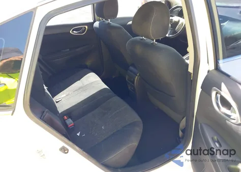 2014 Nissan Sentra Fe+ S/Fe+ Sv/S/Sl/Sr/Sv z USA, uszkodzony, nr VIN 3N1AB7AP6EY259501